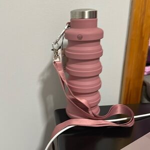 Mayim Rose Pink Collapsible Foldable Water Bottle 550 ML 19.2 Oz